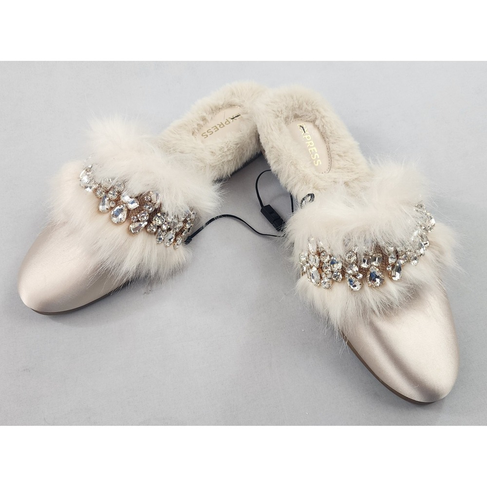 Express flats shoes sandals womens sz 6 fabric off-white stones faux fur ladies